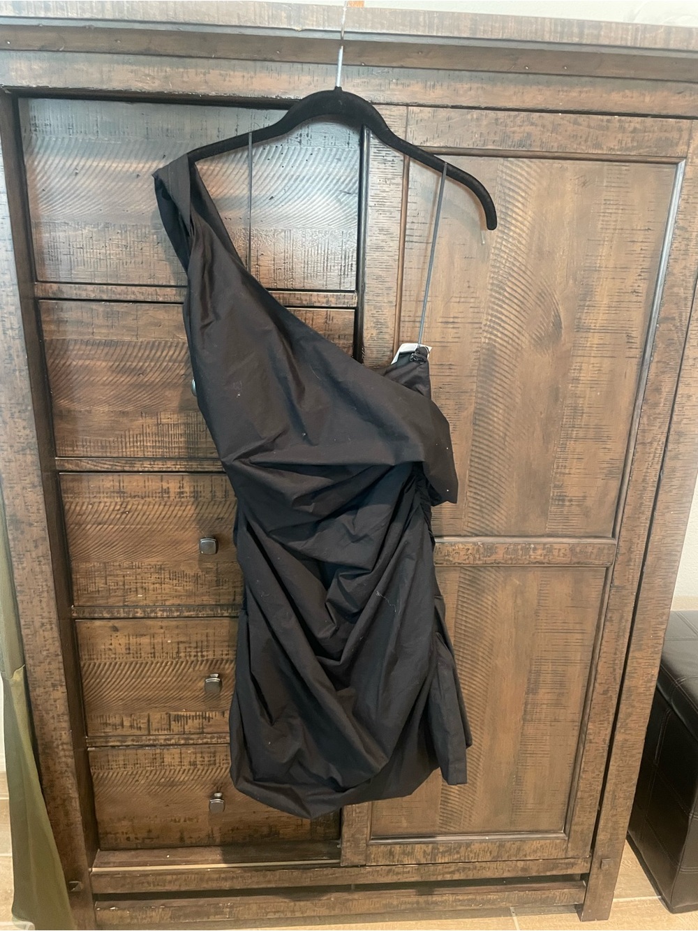 Good American Black One-Shoulder Asymmetrical Cotton Ruched Dress